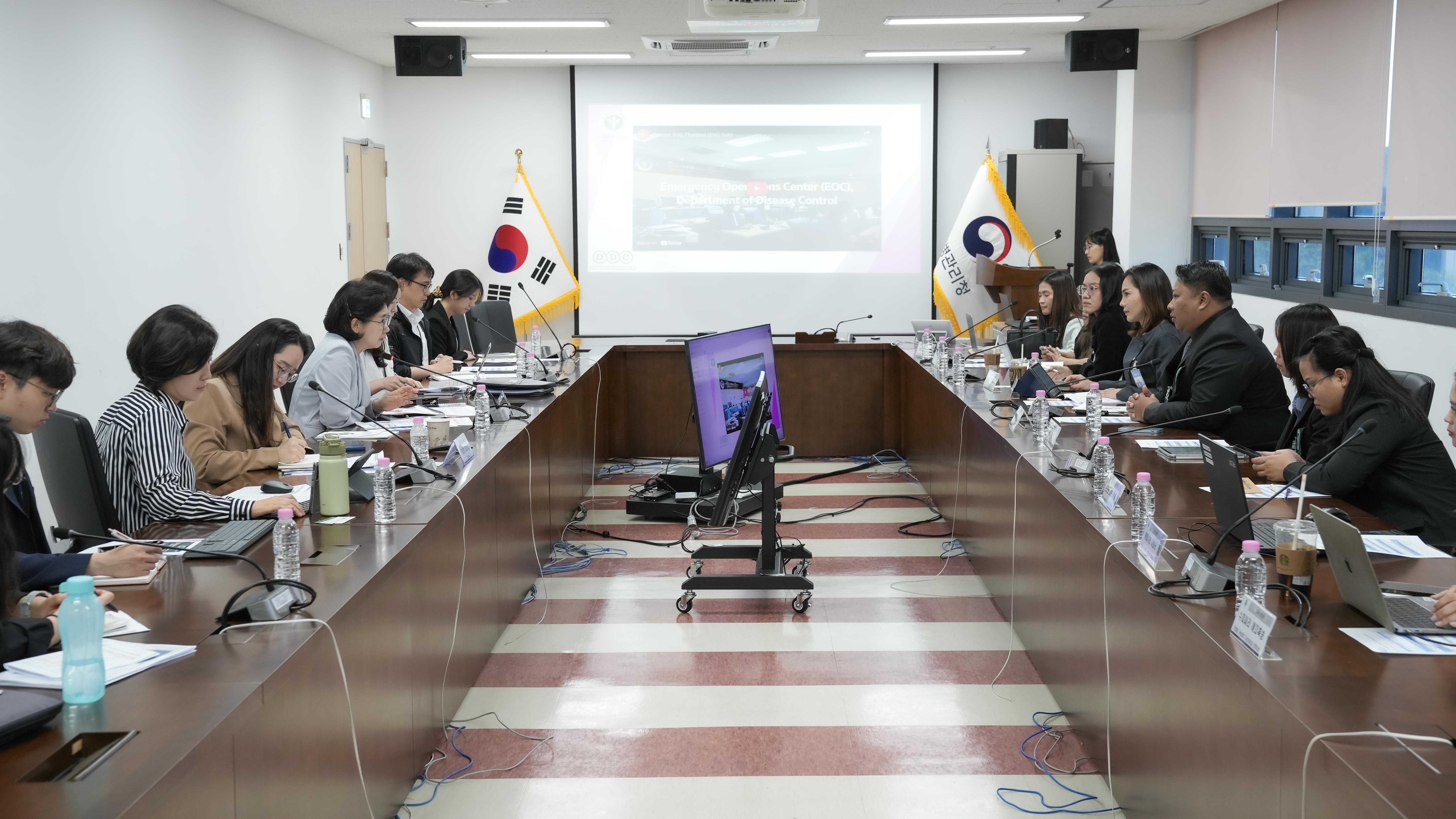 태국 공중보건부 질병관리국*(Department of Disease Control(DDC), Thailand Ministry of Public Health)의 대표단이 6월 4일(수)부터 6월 5일(목)까지 양일간 질병관리청을 방문했다.